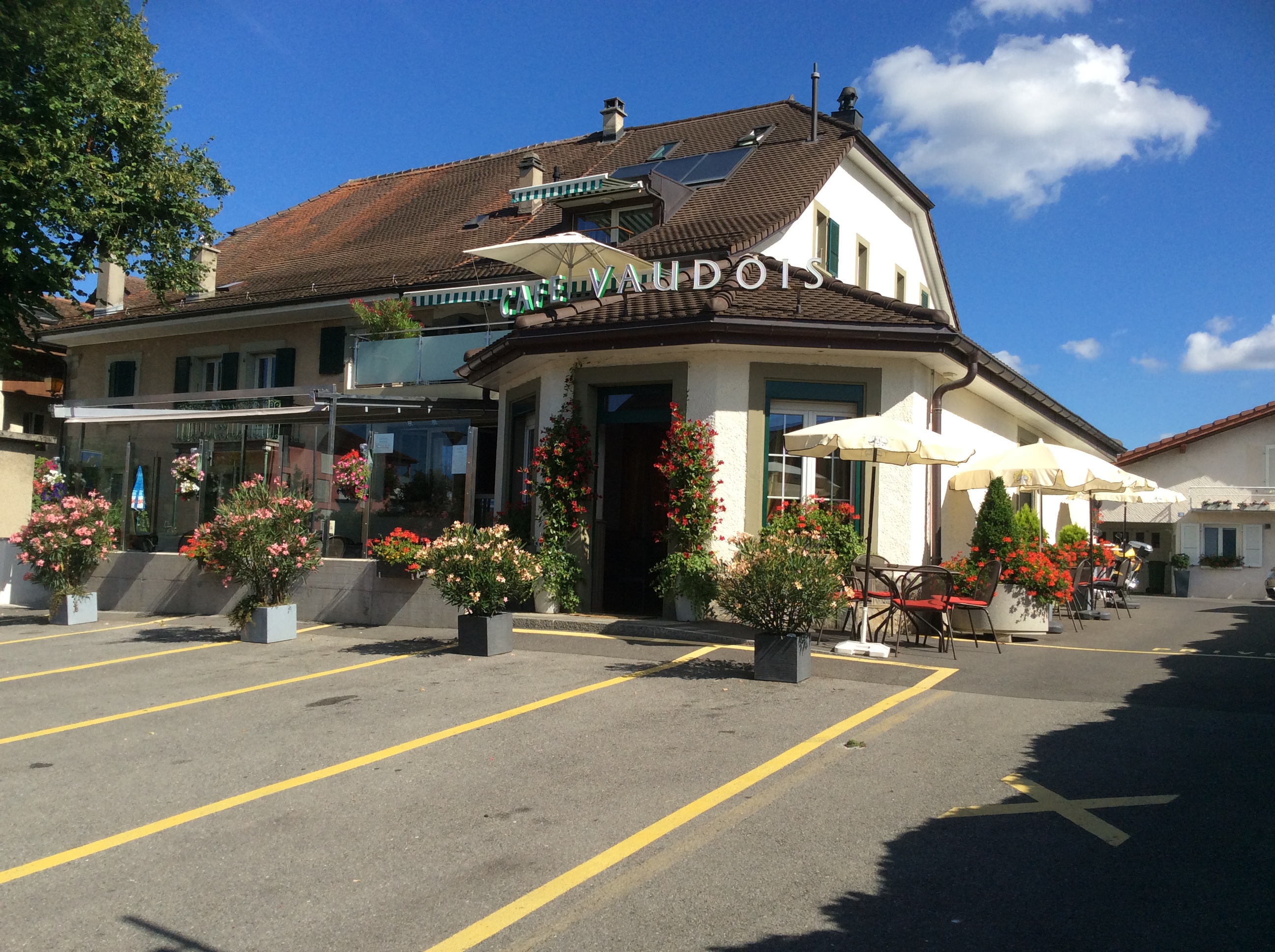 Façade du Café Vaudois à Ecublens